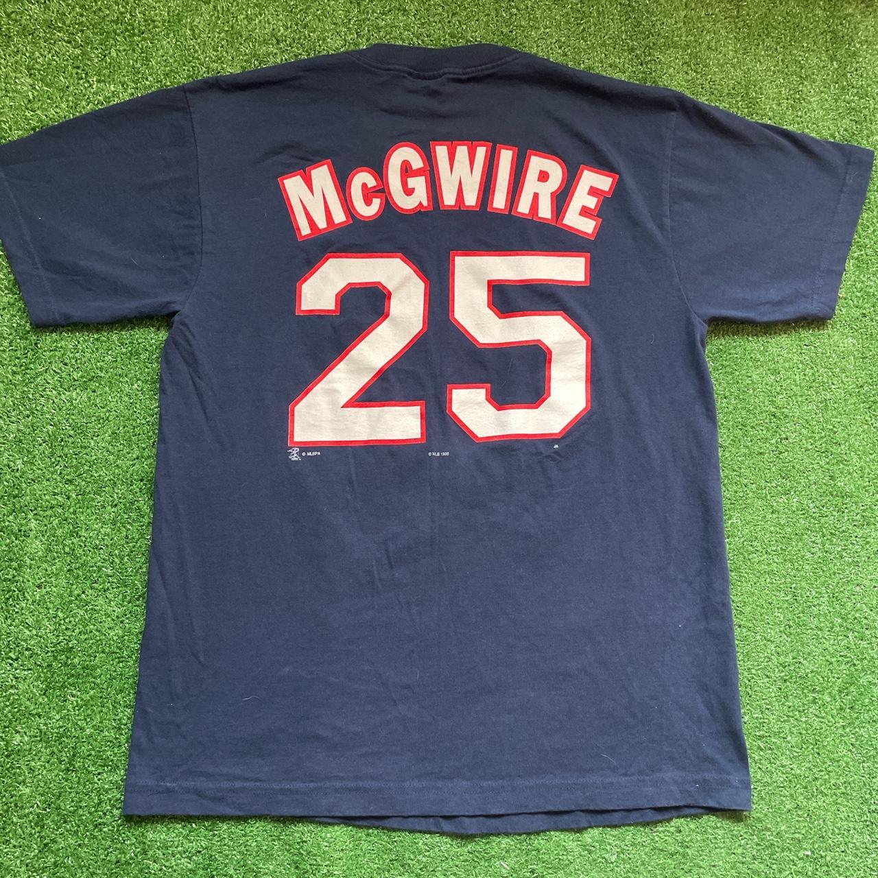 Vintage 1998 Mark McGwire “In Pursuit of 62” T-Shirt - Depop