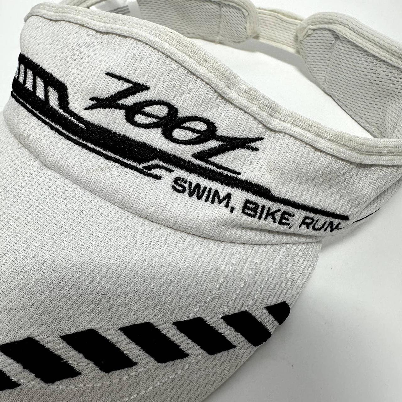 This is a Zoot sun visor. This sun visor is white... Depop