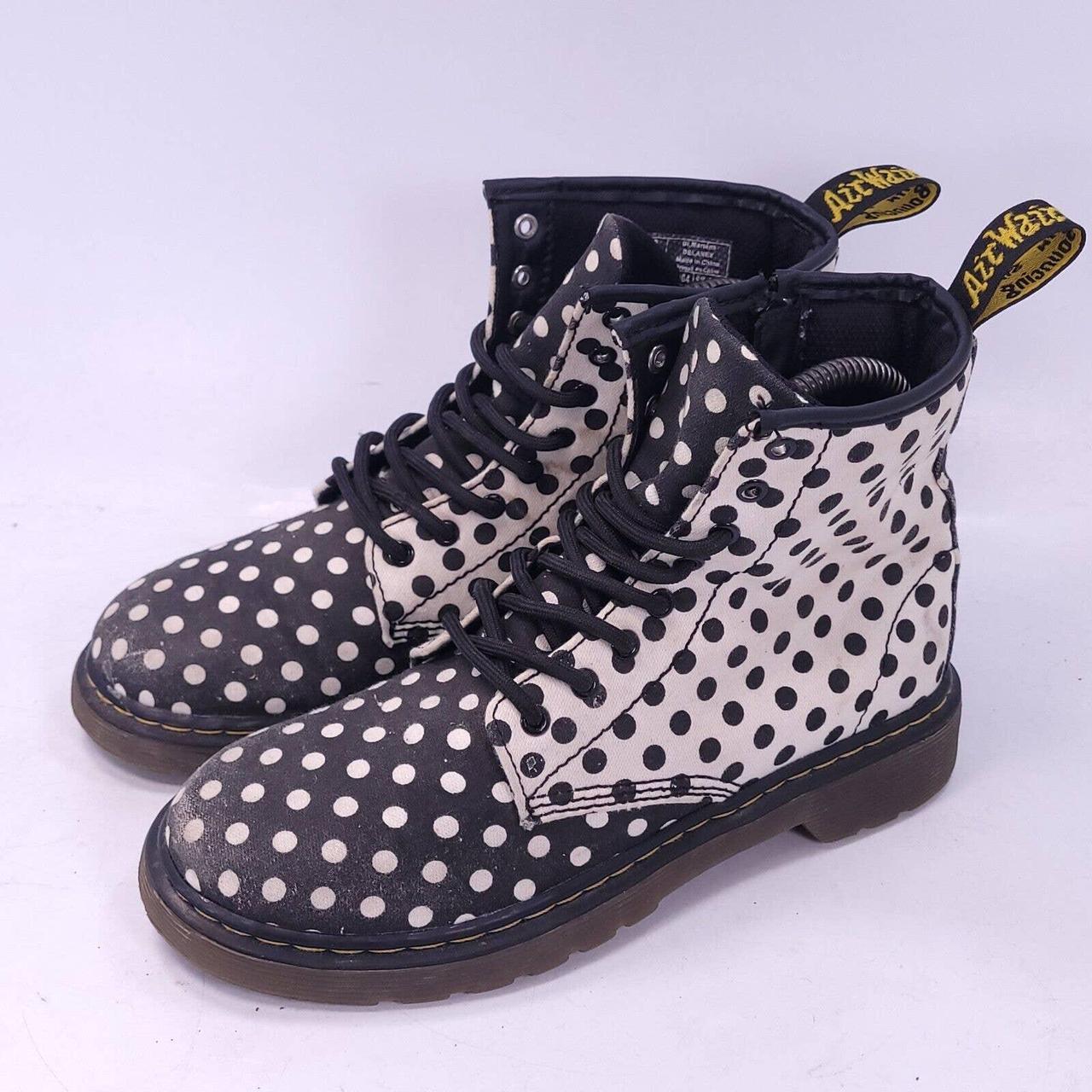 dr martens delaney size 3