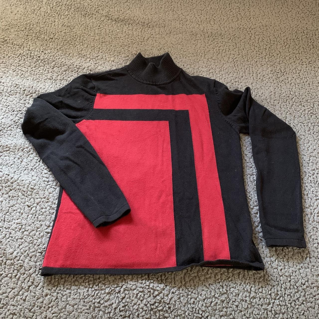 Geoffrey Beene Women's Black and Red Jumper