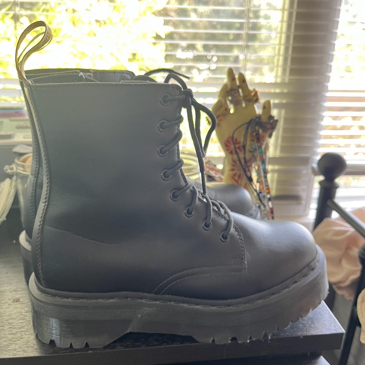 jadon vegan dr martens
