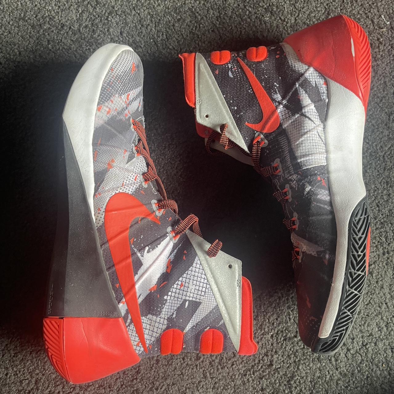 mens nike hyperdunk basketball shoes