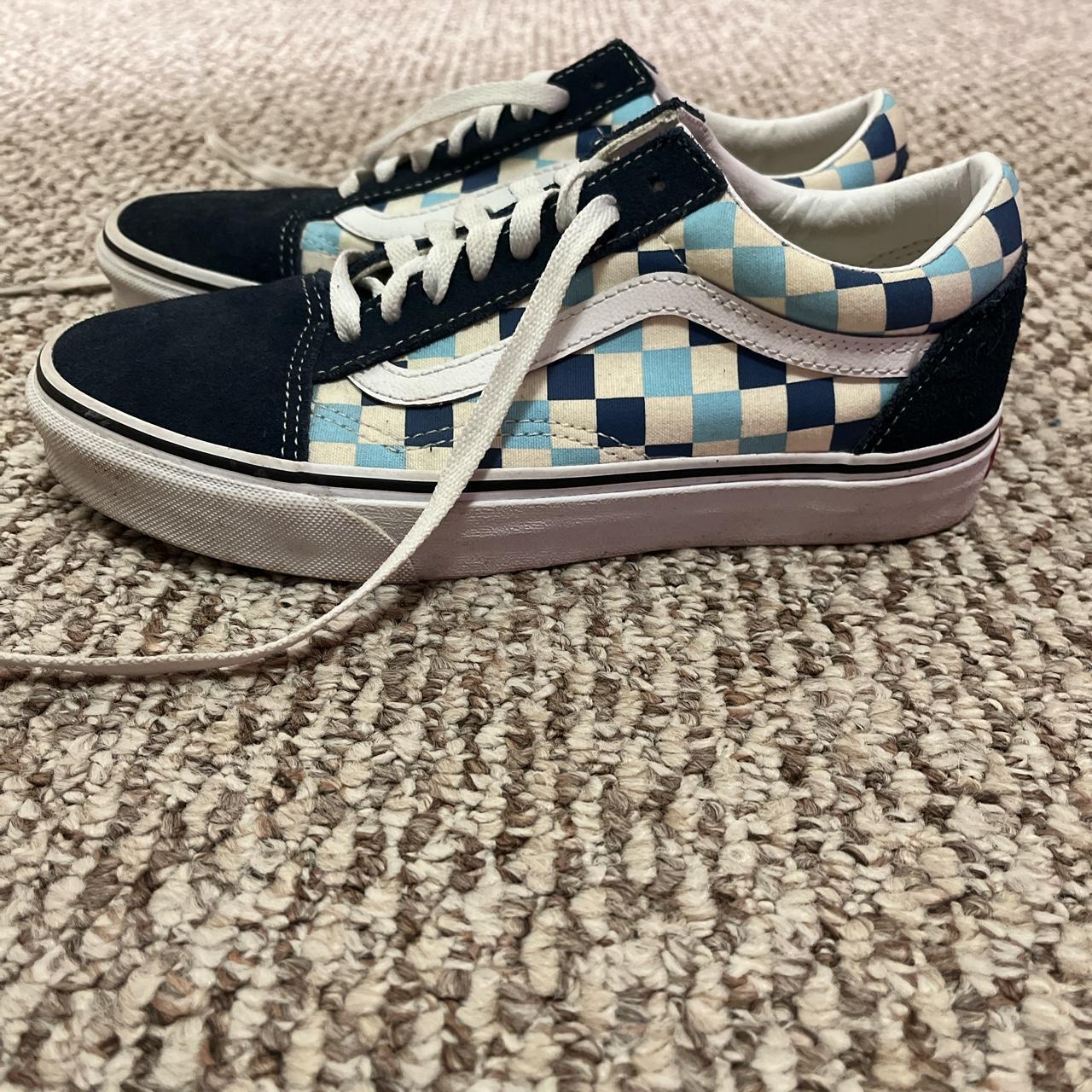 Blue topaz clearance vans