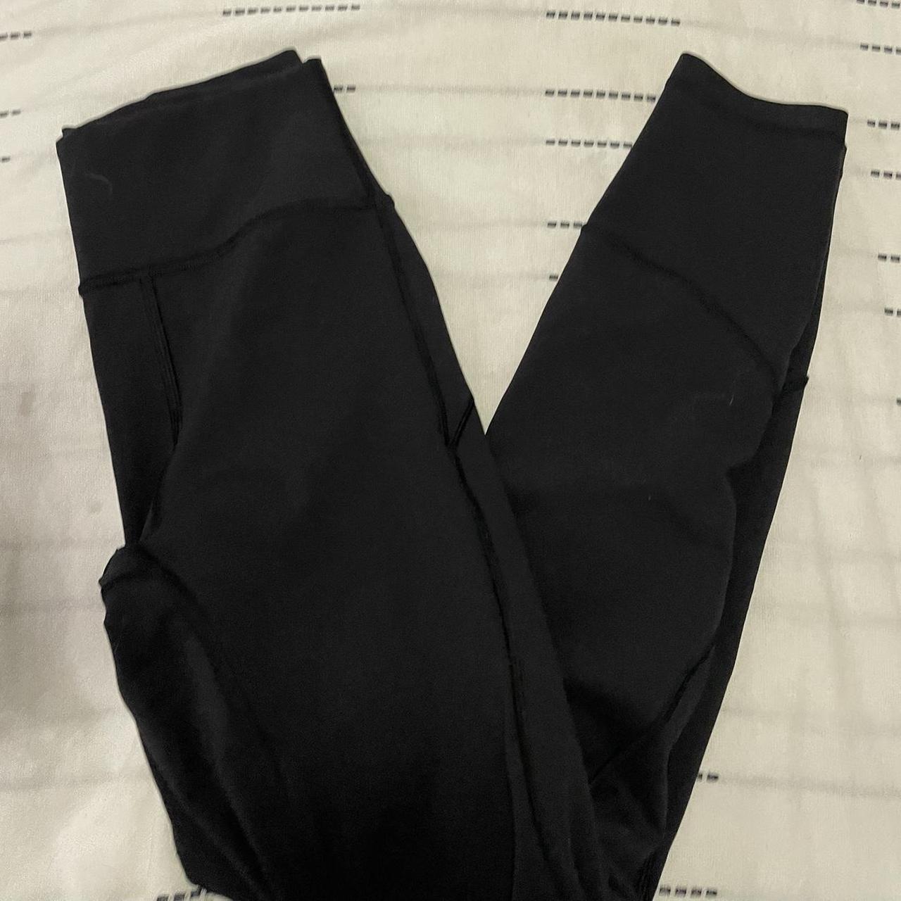 LULU LEMON LEGGING black leggings worn occasionally - Depop