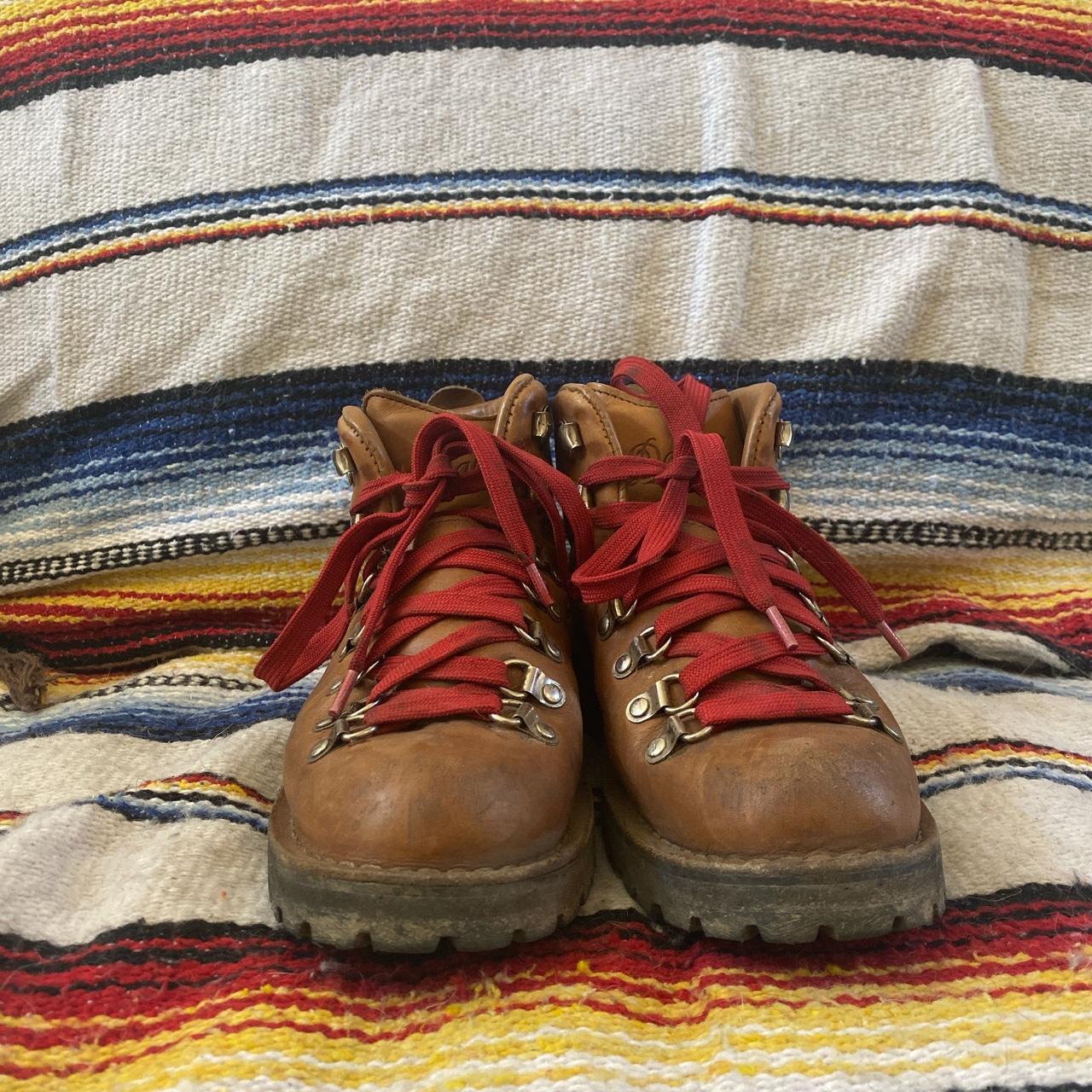 danner women's cascade boots