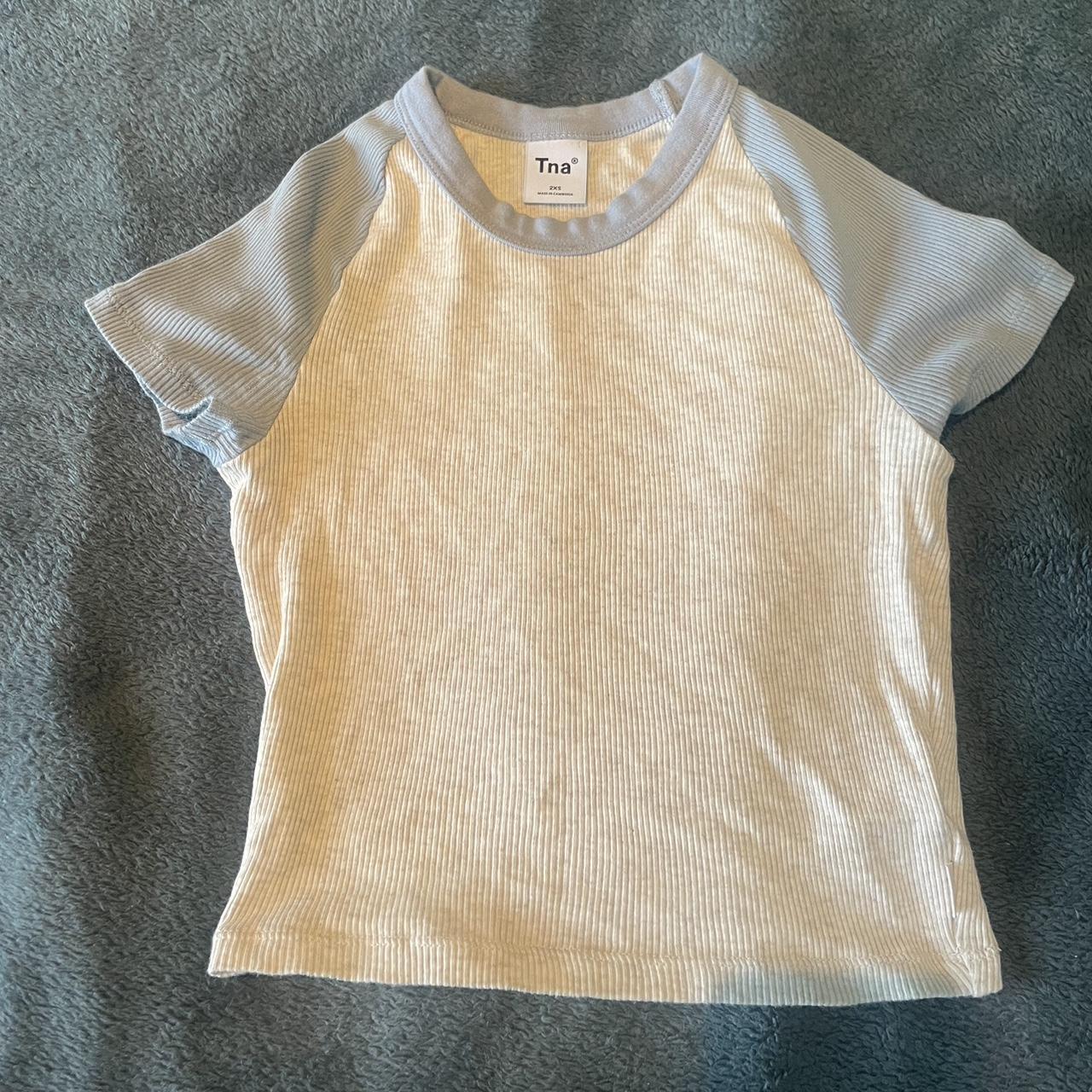 Aritzia baseball tee super cute, in perfect... Depop