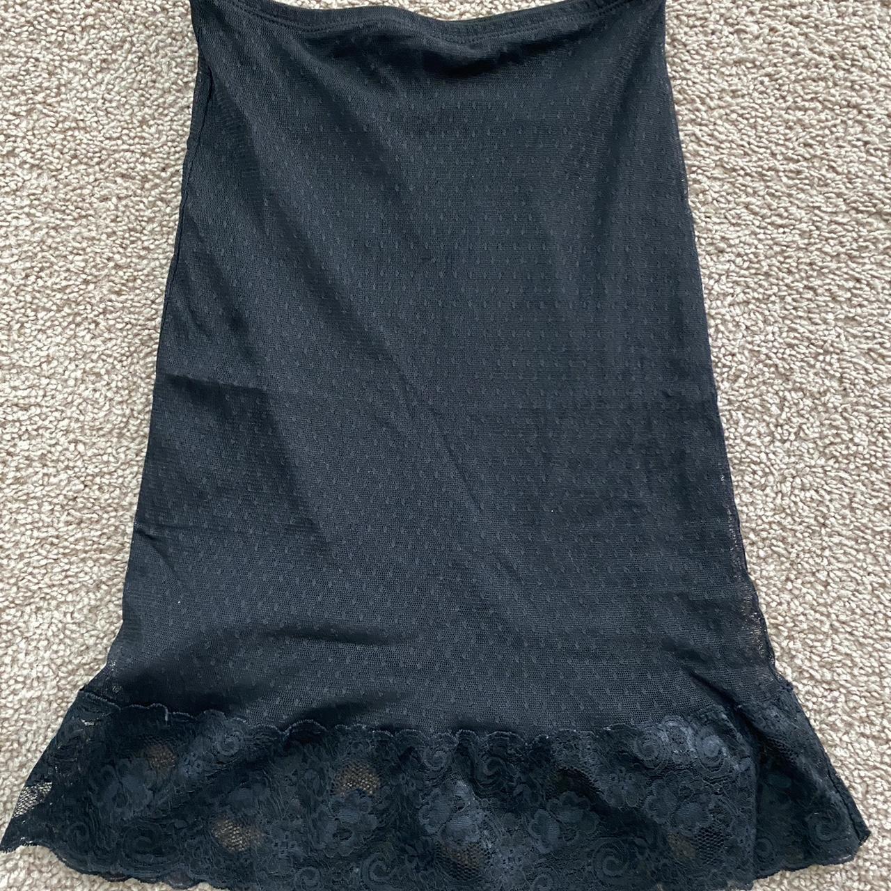 BCBGMAXAZRIA Women's Black Skirt | Depop