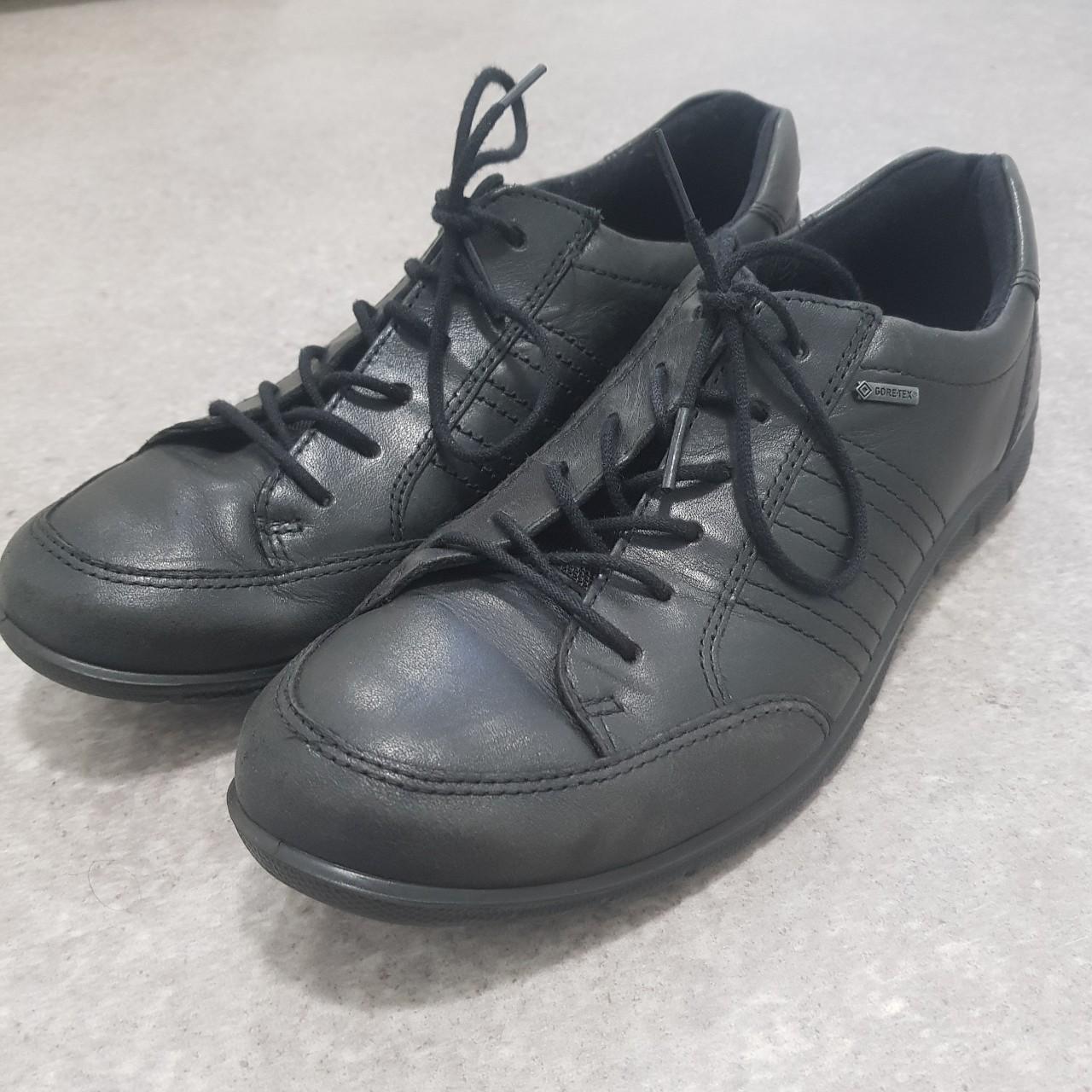 Women s Black Ecco Lace Up Leather Shoes Size 39 I