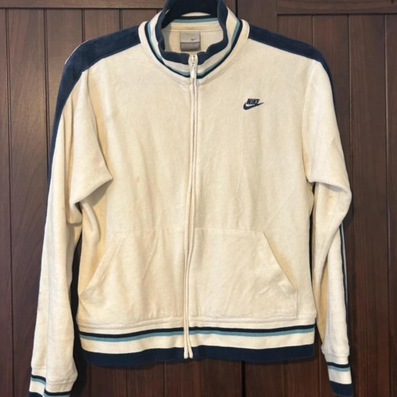 hrtg velour nike
