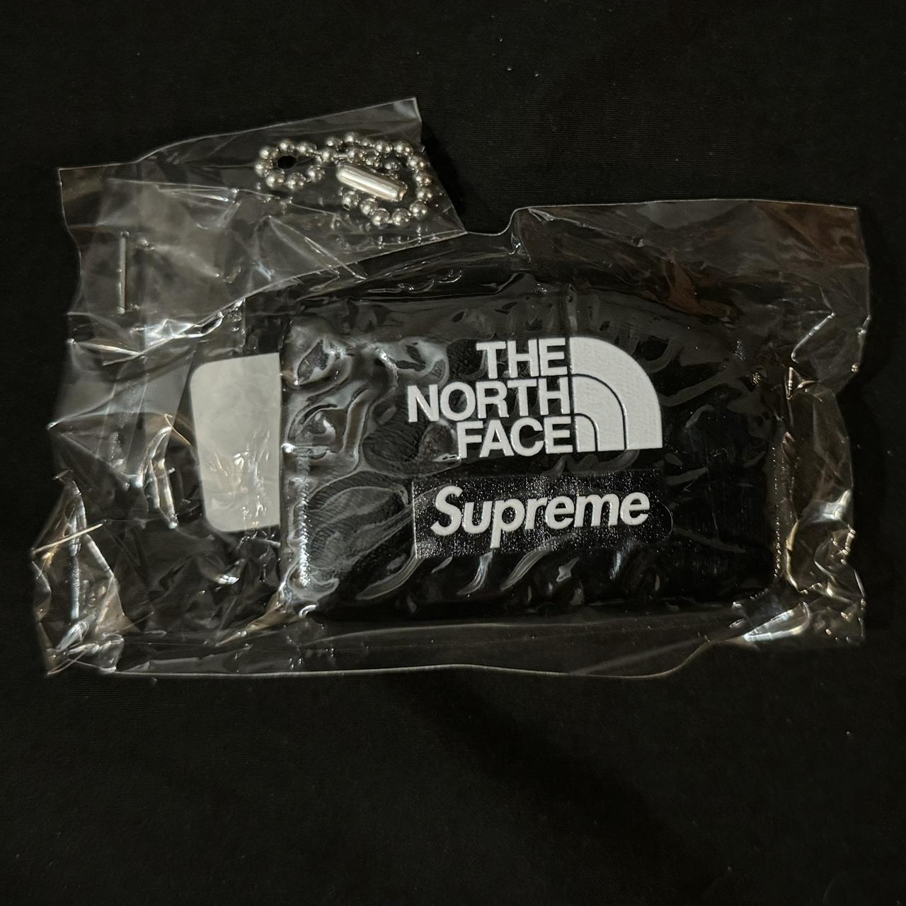 Supreme North Face floating keychain New in bag - Depop