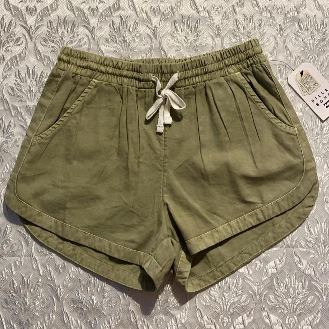 item listed by ratzntopz