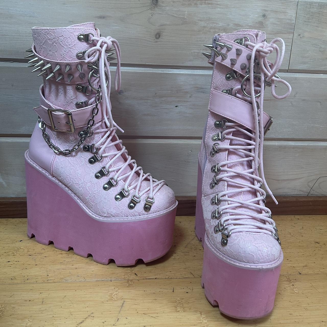 Sugar Thrillz Baby Traitor Boots! Women’s 7 Only - Depop