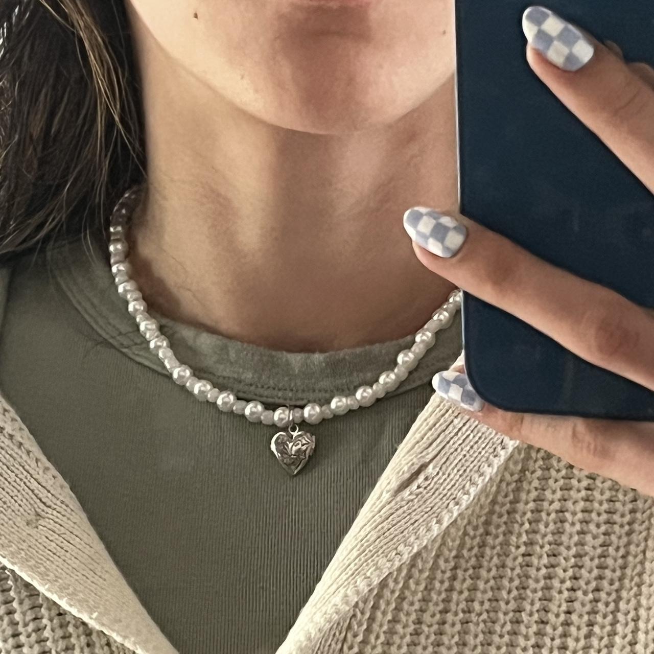 Brandy melville best sale pearl necklace