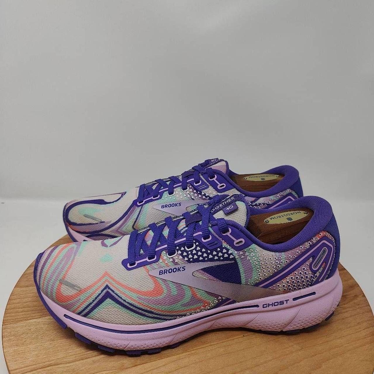 Brooks Women's Purple and Pink Trainers Depop