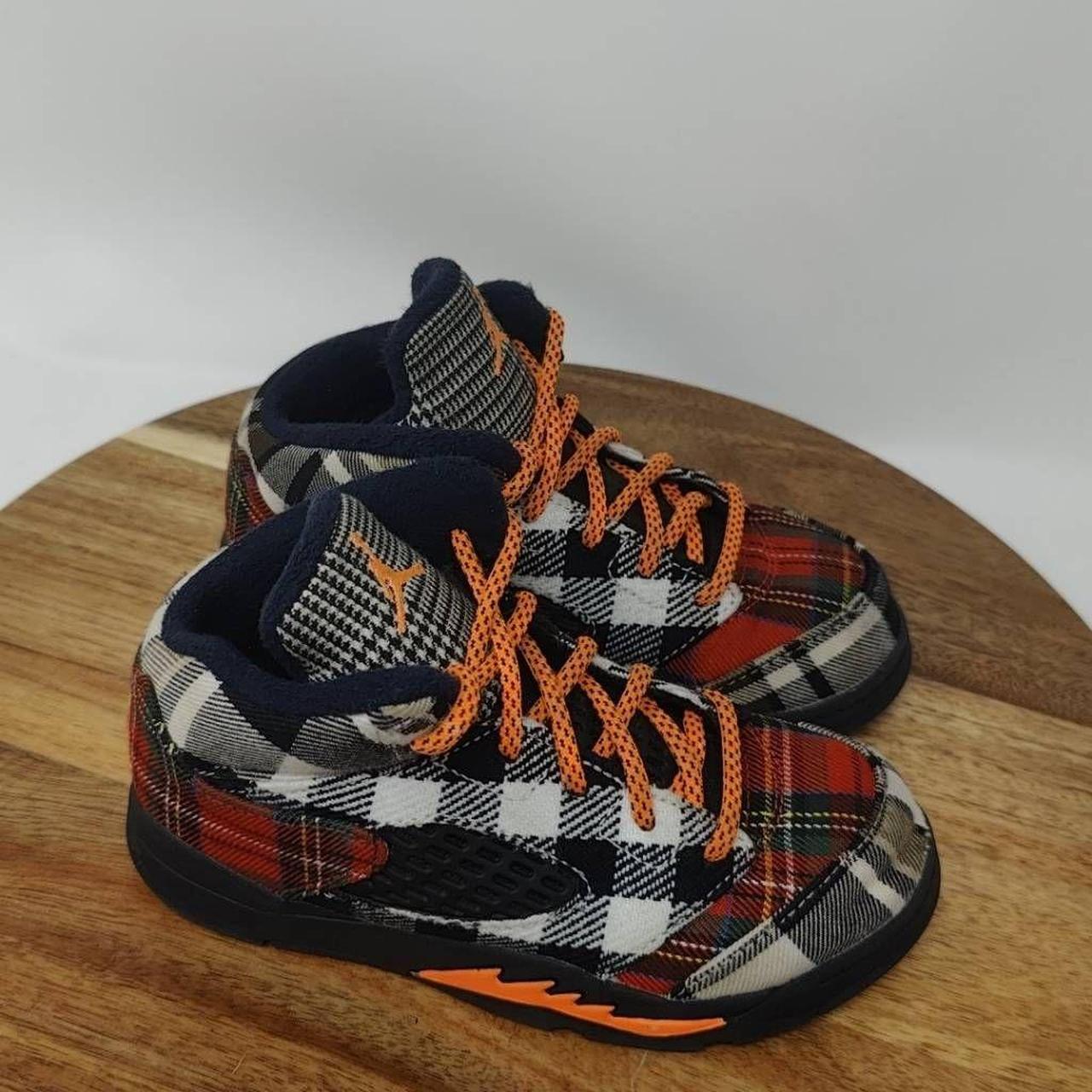 Nike plaid sneakers best sale