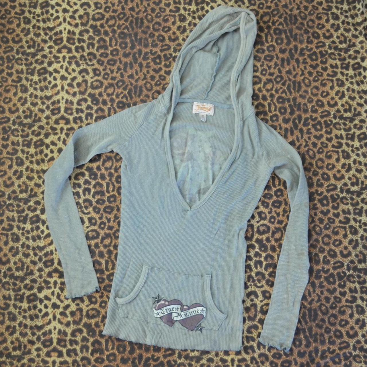 item listed by derangedthreads