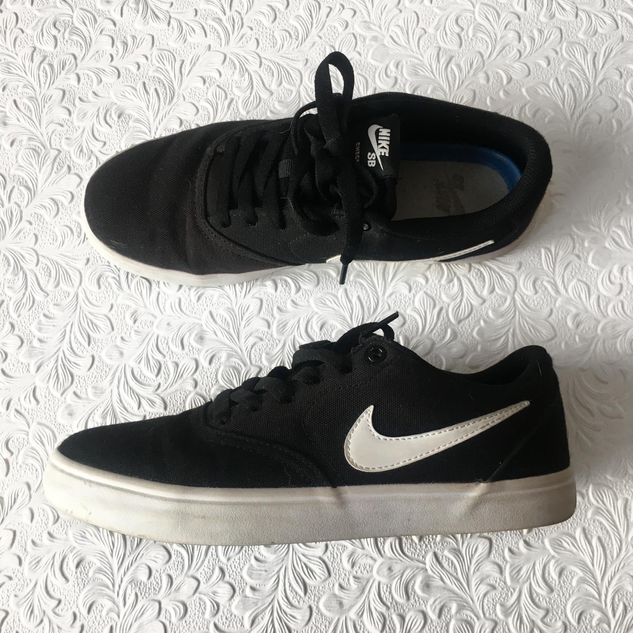 wmns nike sb check solar