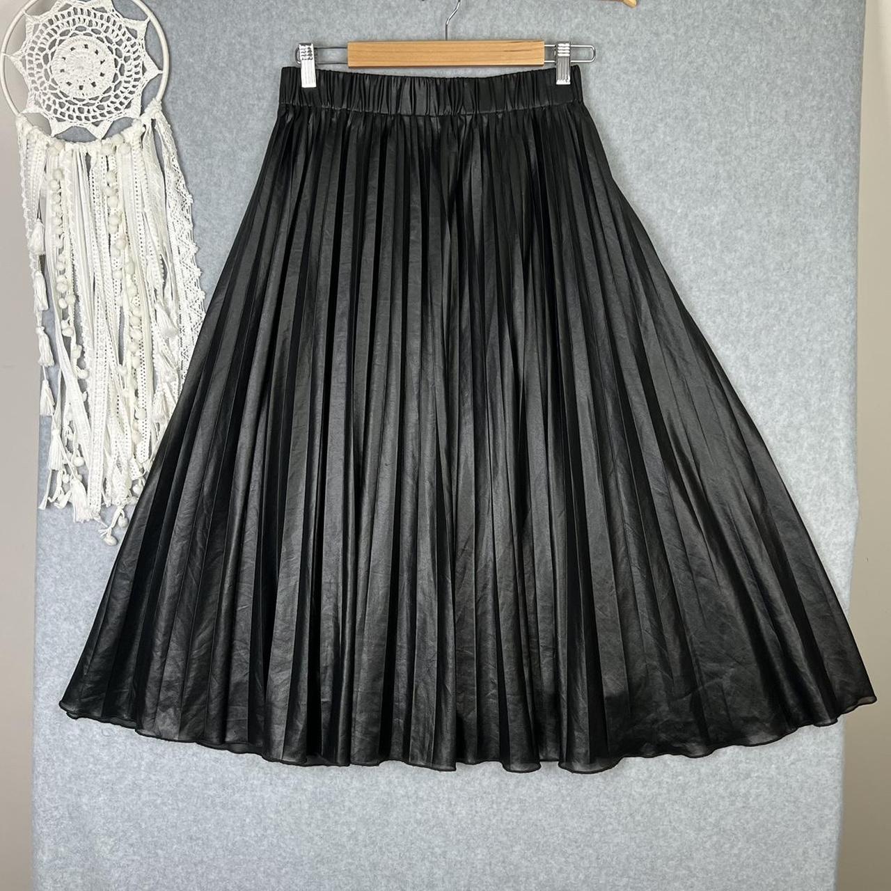 Black pleated 2025 skirt portmans