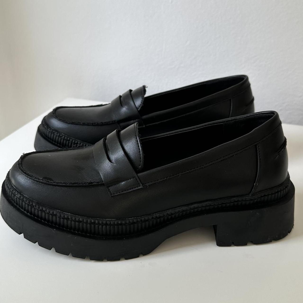 RAVELLA - black loafers, women’s size 9 ( only tried... - Depop