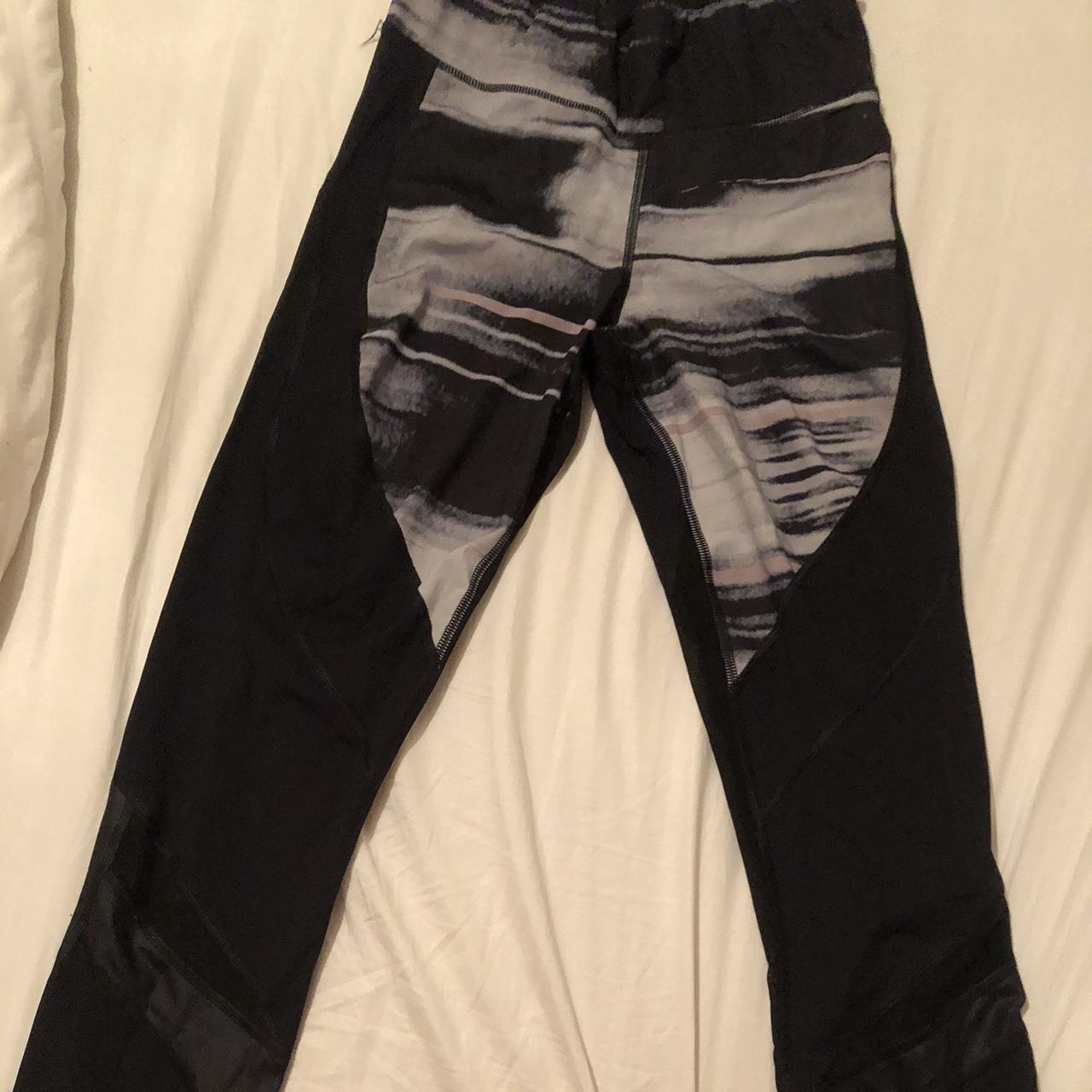 swooshfetti leggings