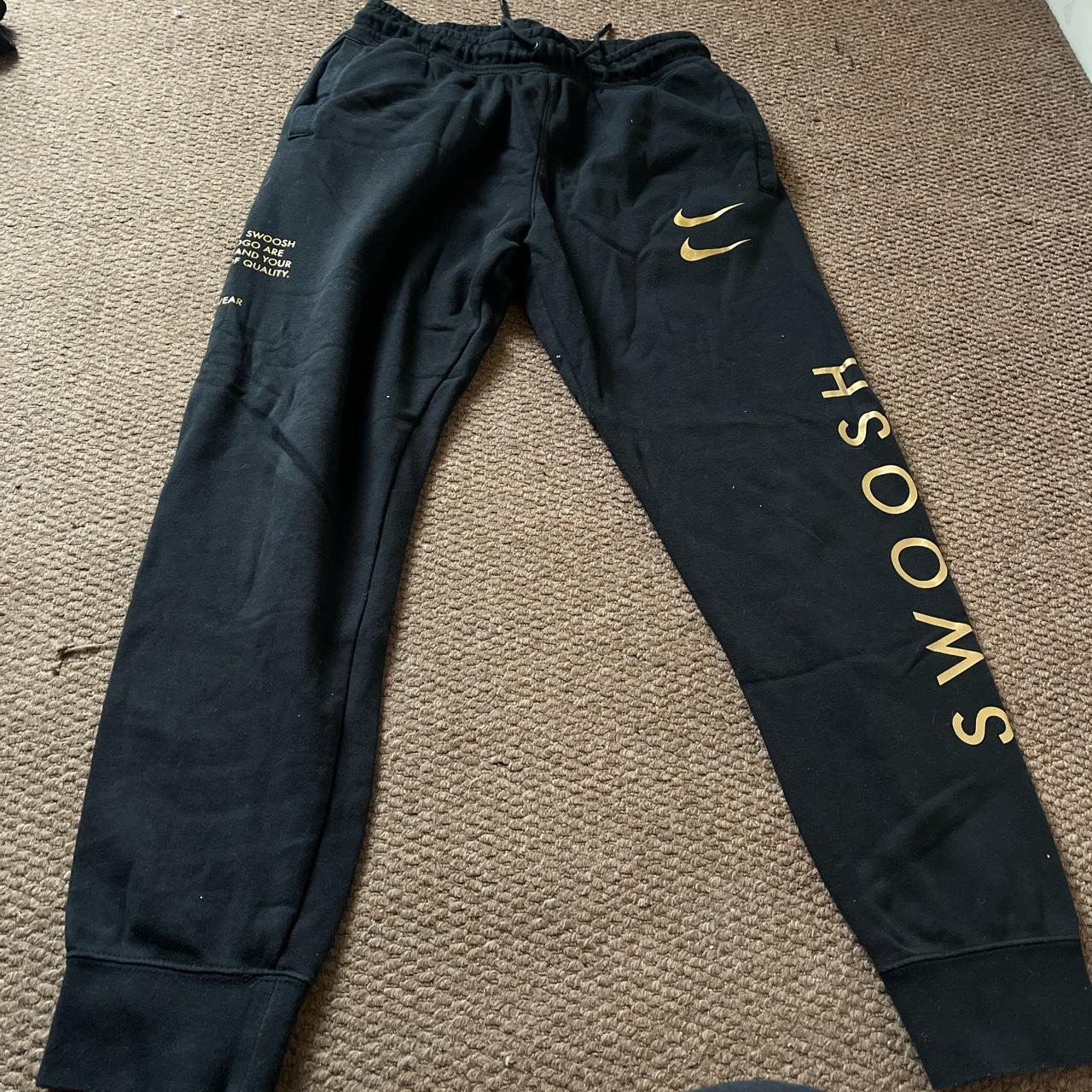 mens black nike trackies
