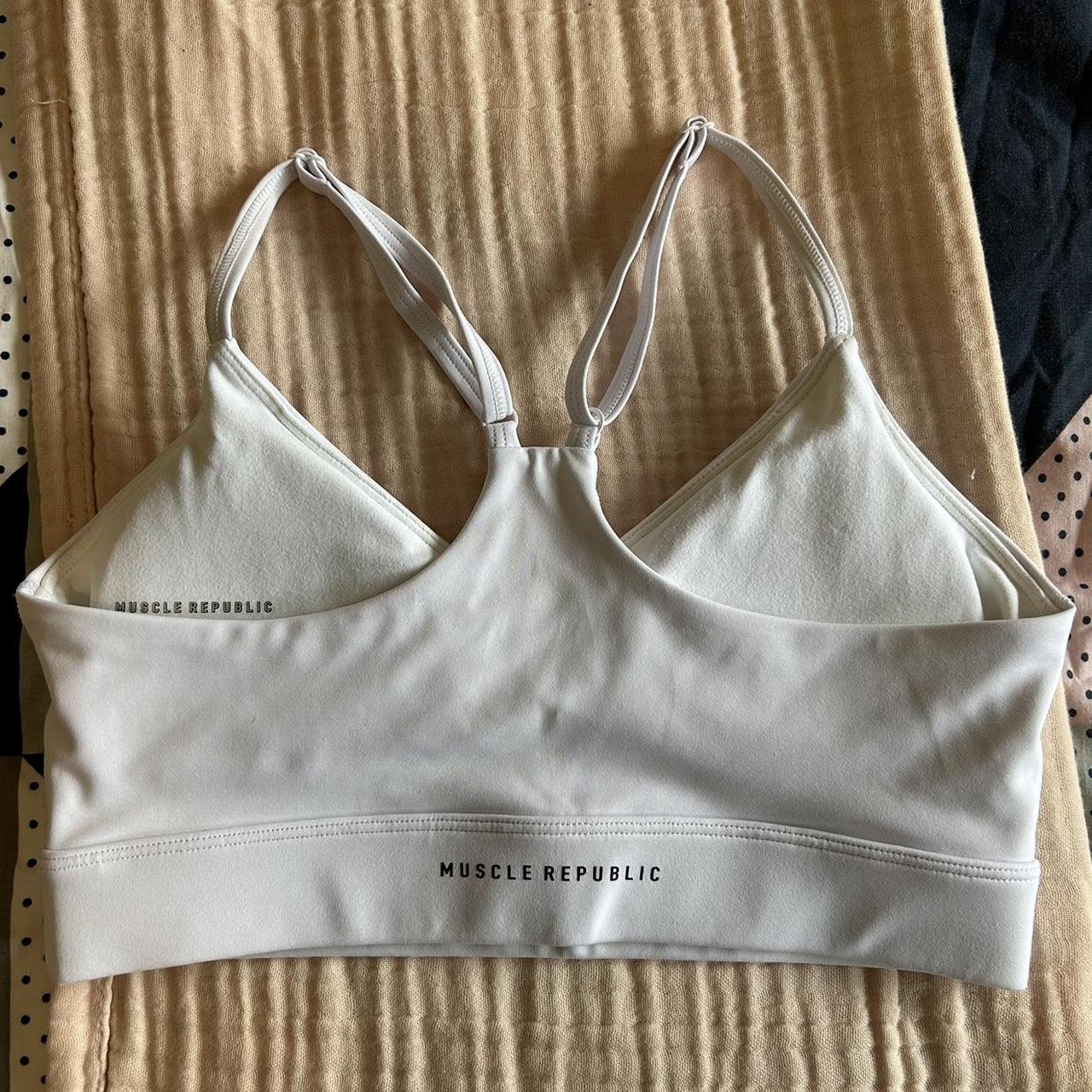 Muscle republic sports bra White Size S Worn once... Depop