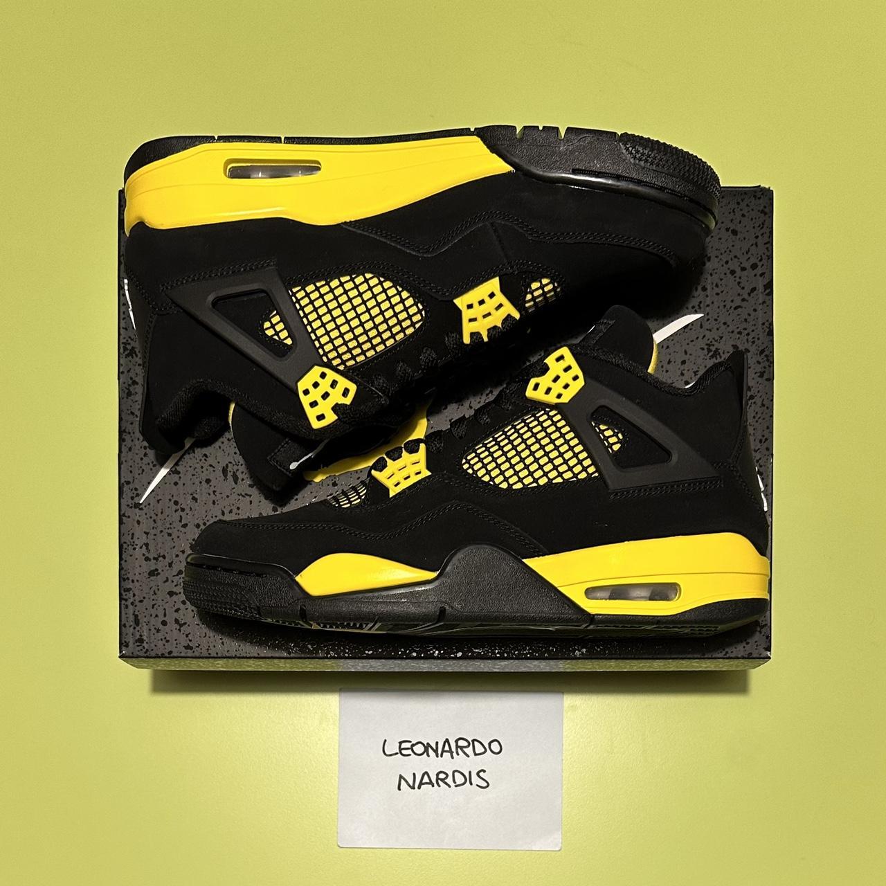 white yellow jordan 4