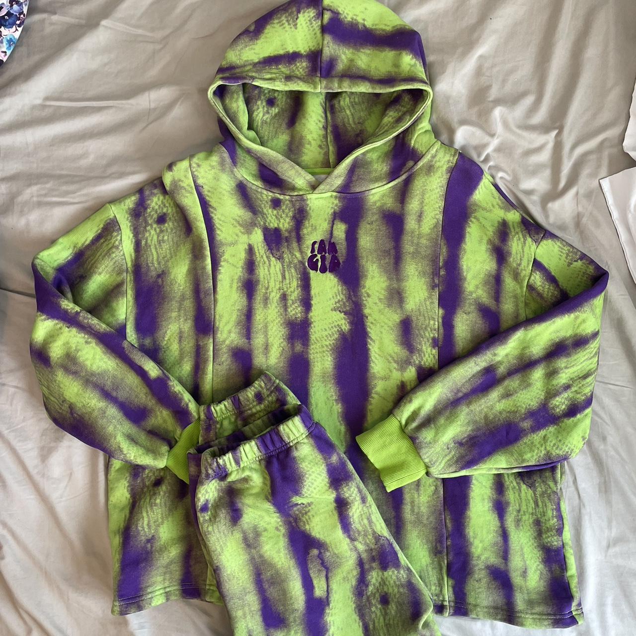 I am gia Tatiana sweatsuit set