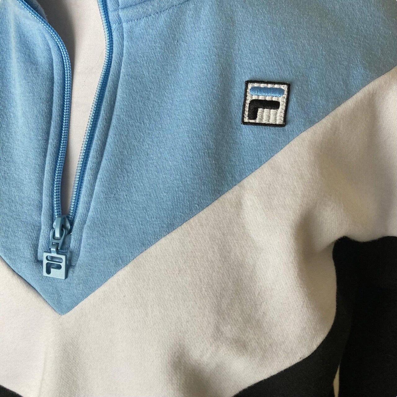 NWT fila color block quarter zip! super thick and - Depop