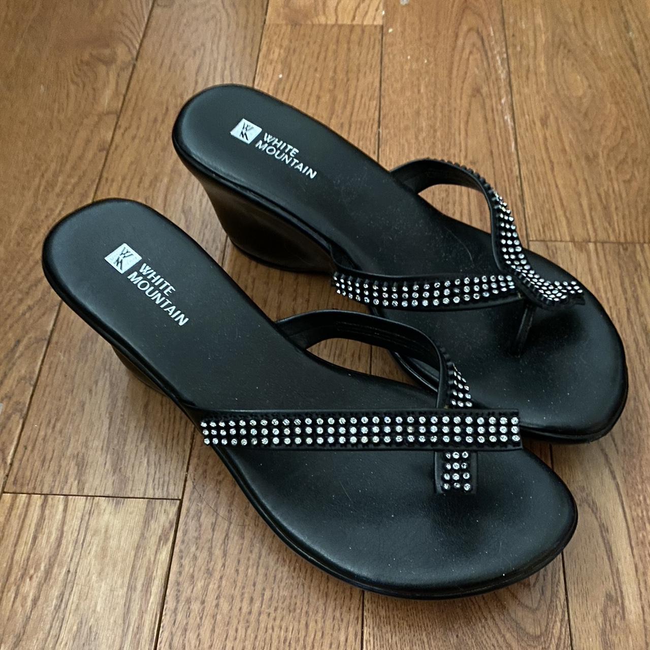 white mountain hobo sandals