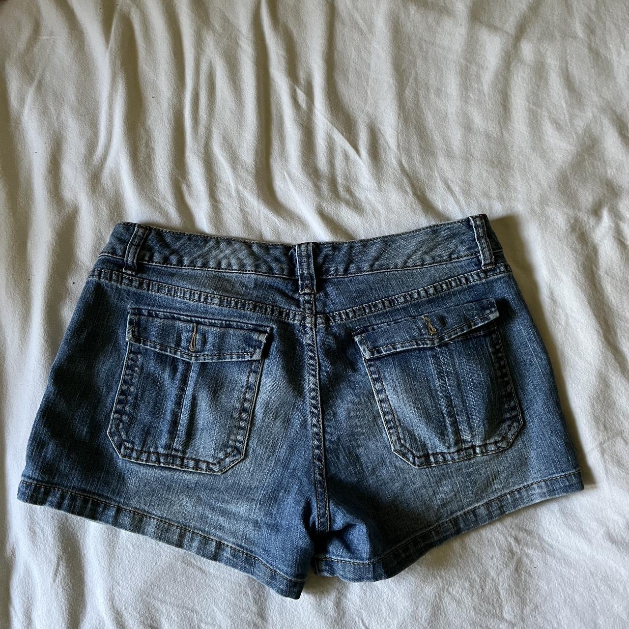 Union Bay Women's Blue Shorts | Depop