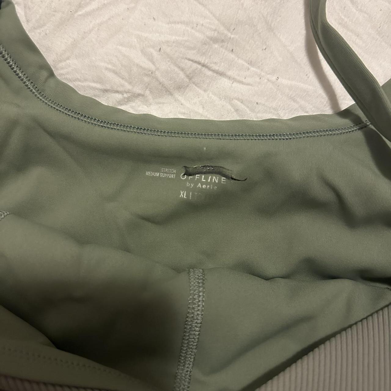 Offline By Aerie Women's Sports Bra Stretch Medium - Depop