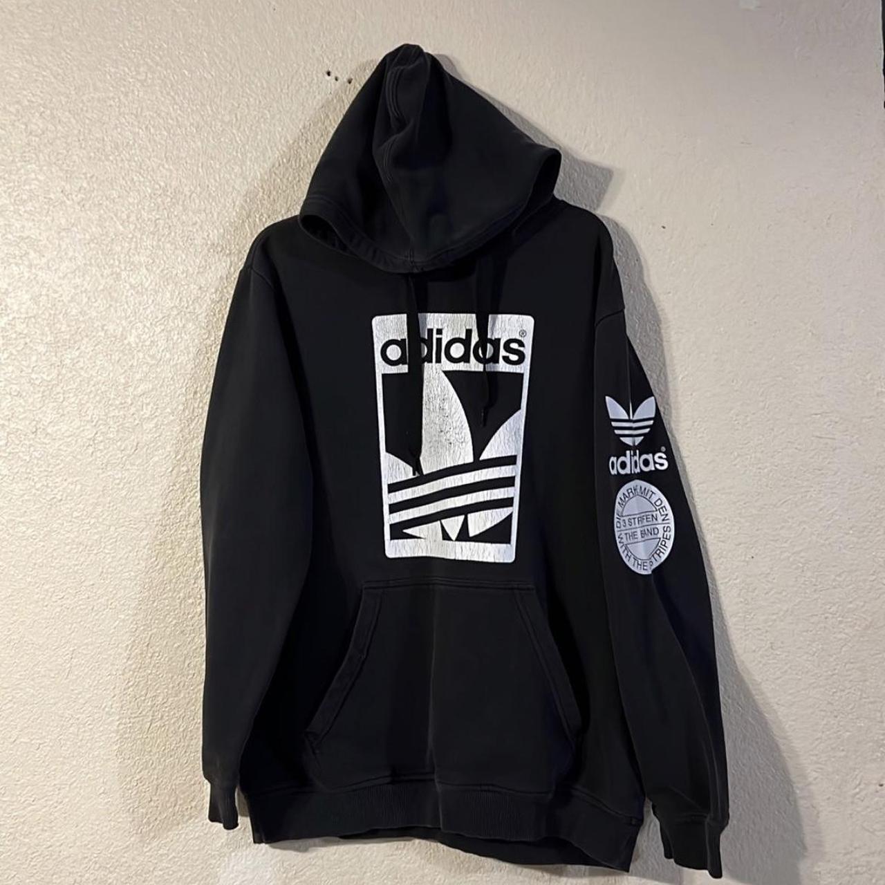 adidas trefoil street graphic hoodie