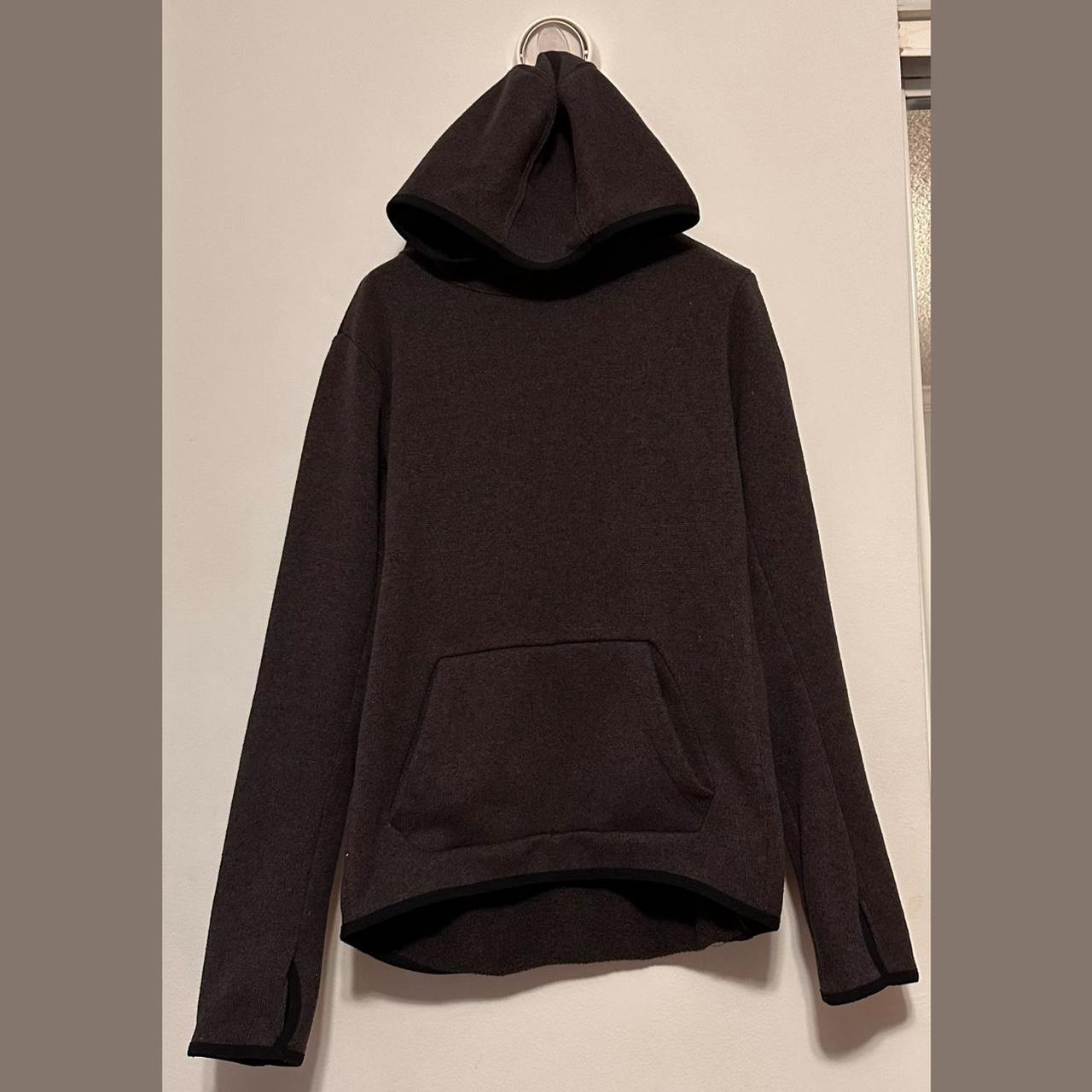 item listed by lnahir