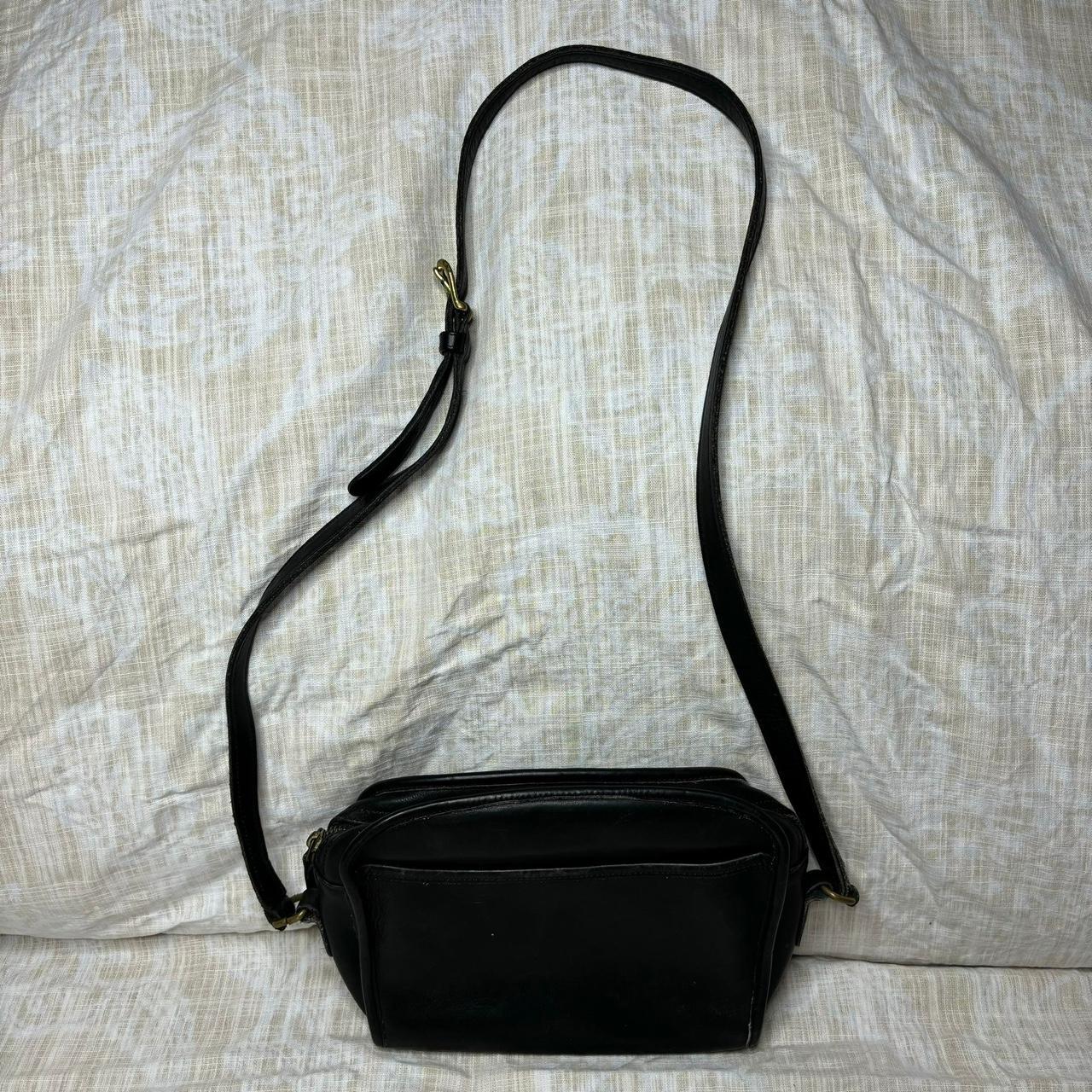 Vintage coach crossbody online metropolis bag