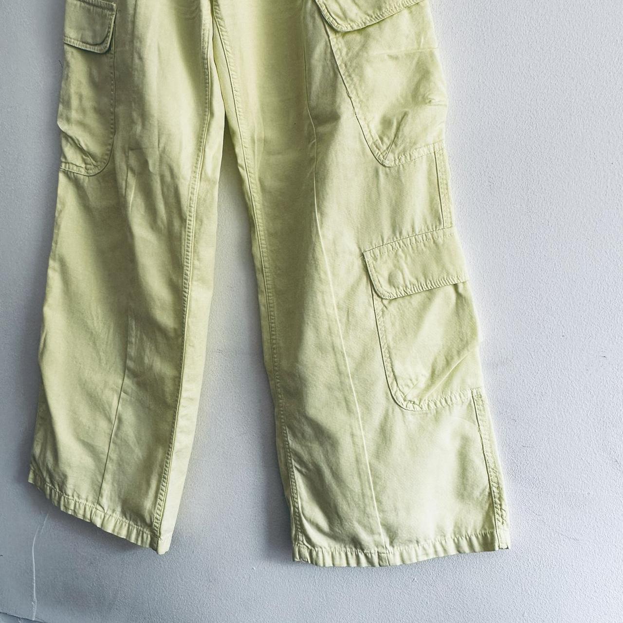 Super cool lime green cargo pants from zara Size 2 - Depop