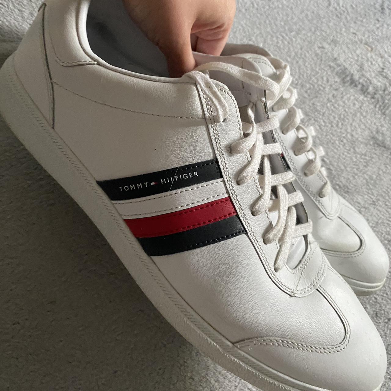 tommy hilfiger trainers sale