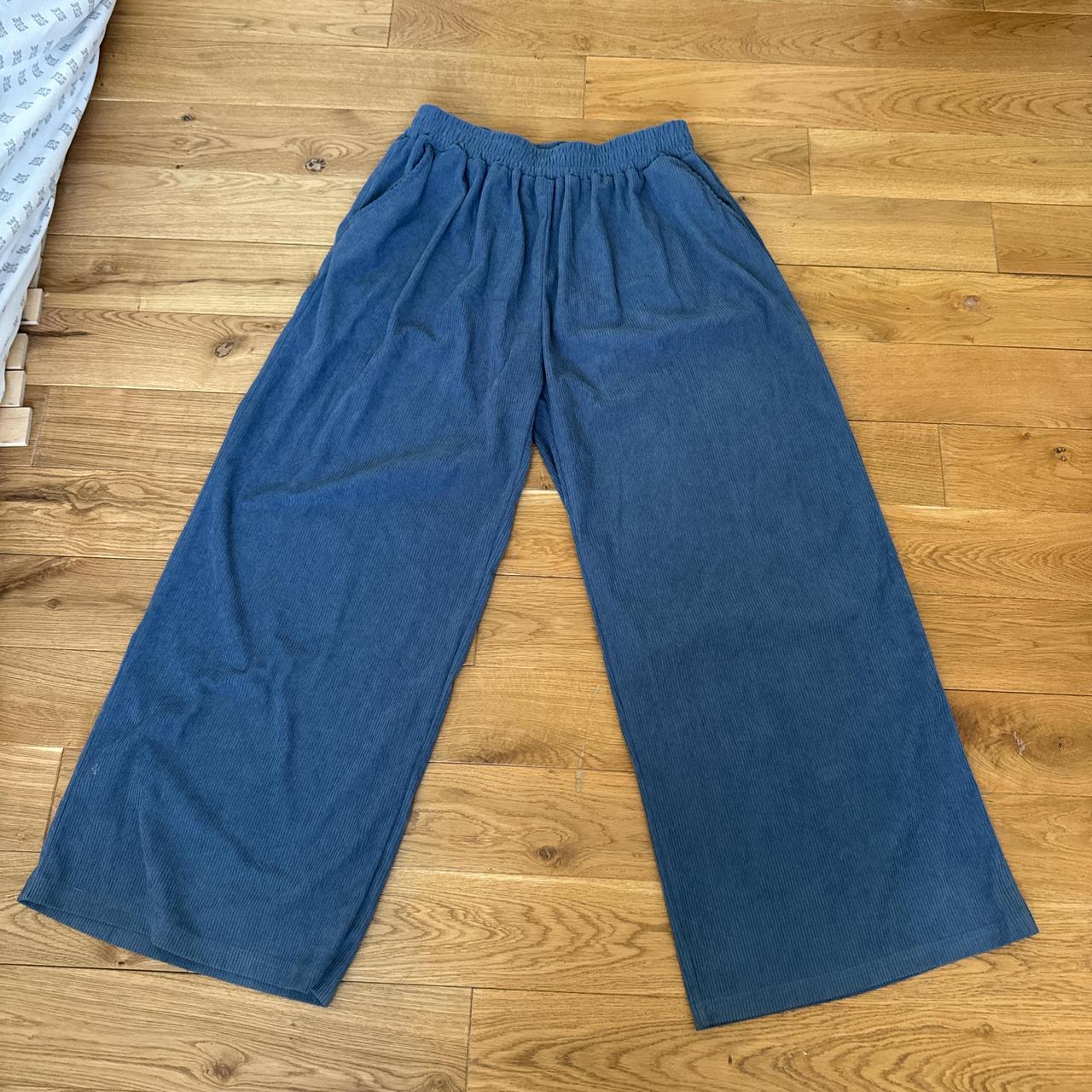 item listed by macnadiacheese