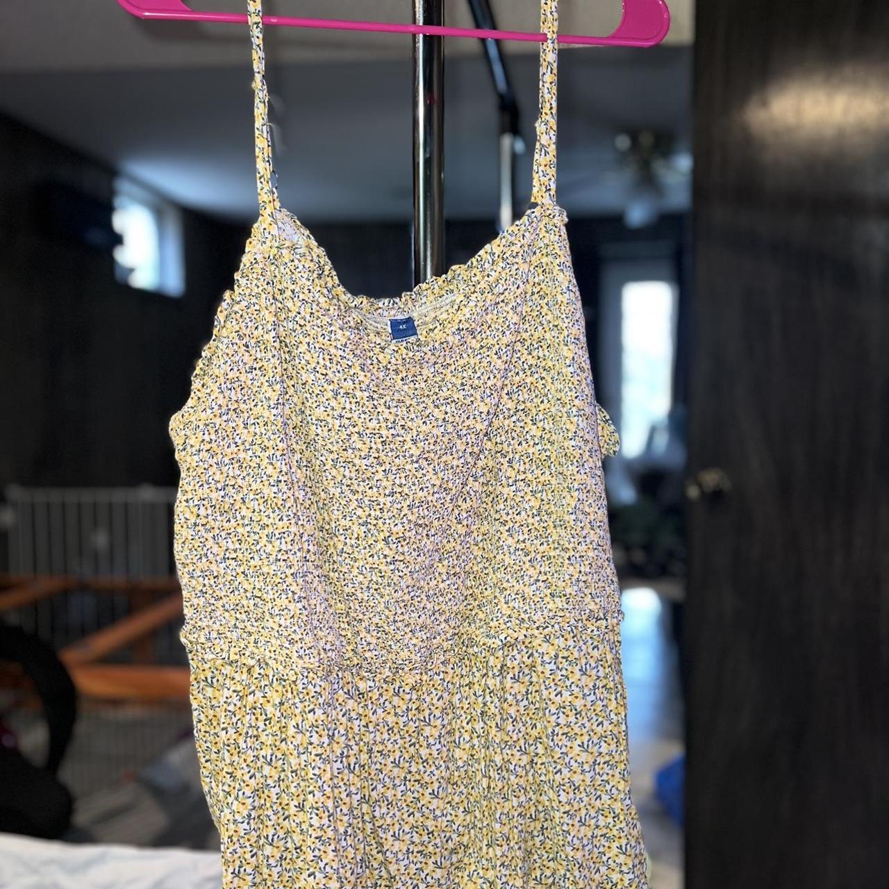 Old Navy Plus Women's Vests-tanks-camis | Depop