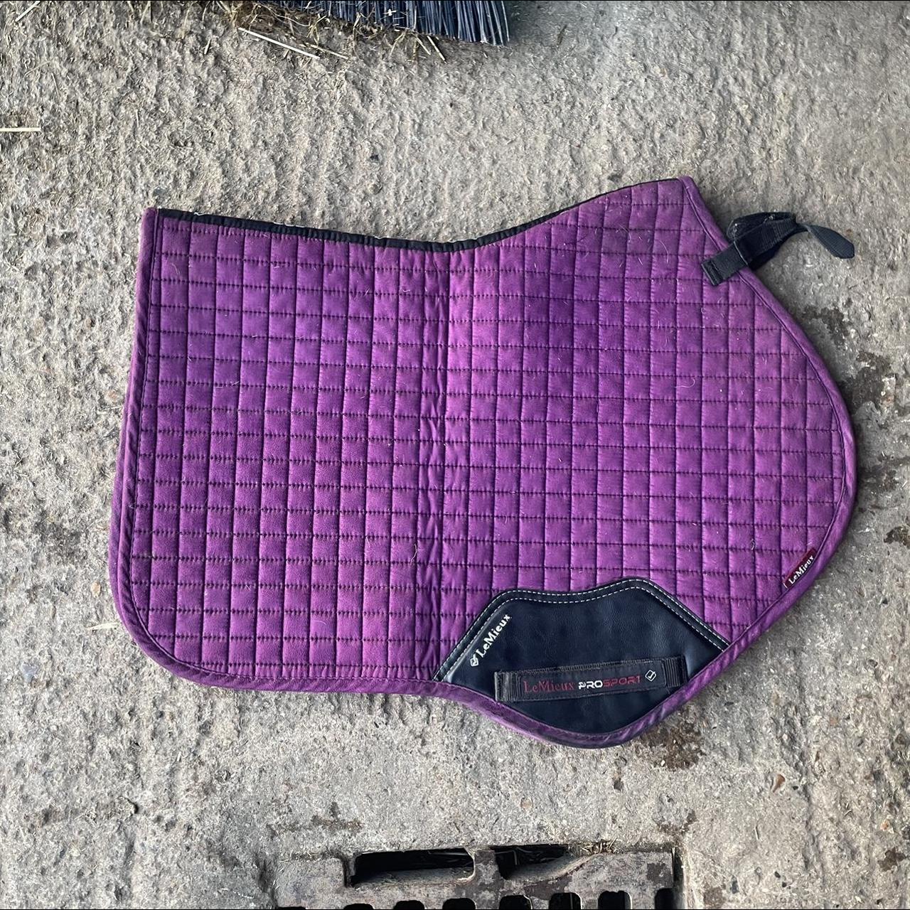 Lemieux plum saddle pad Good condition Depop