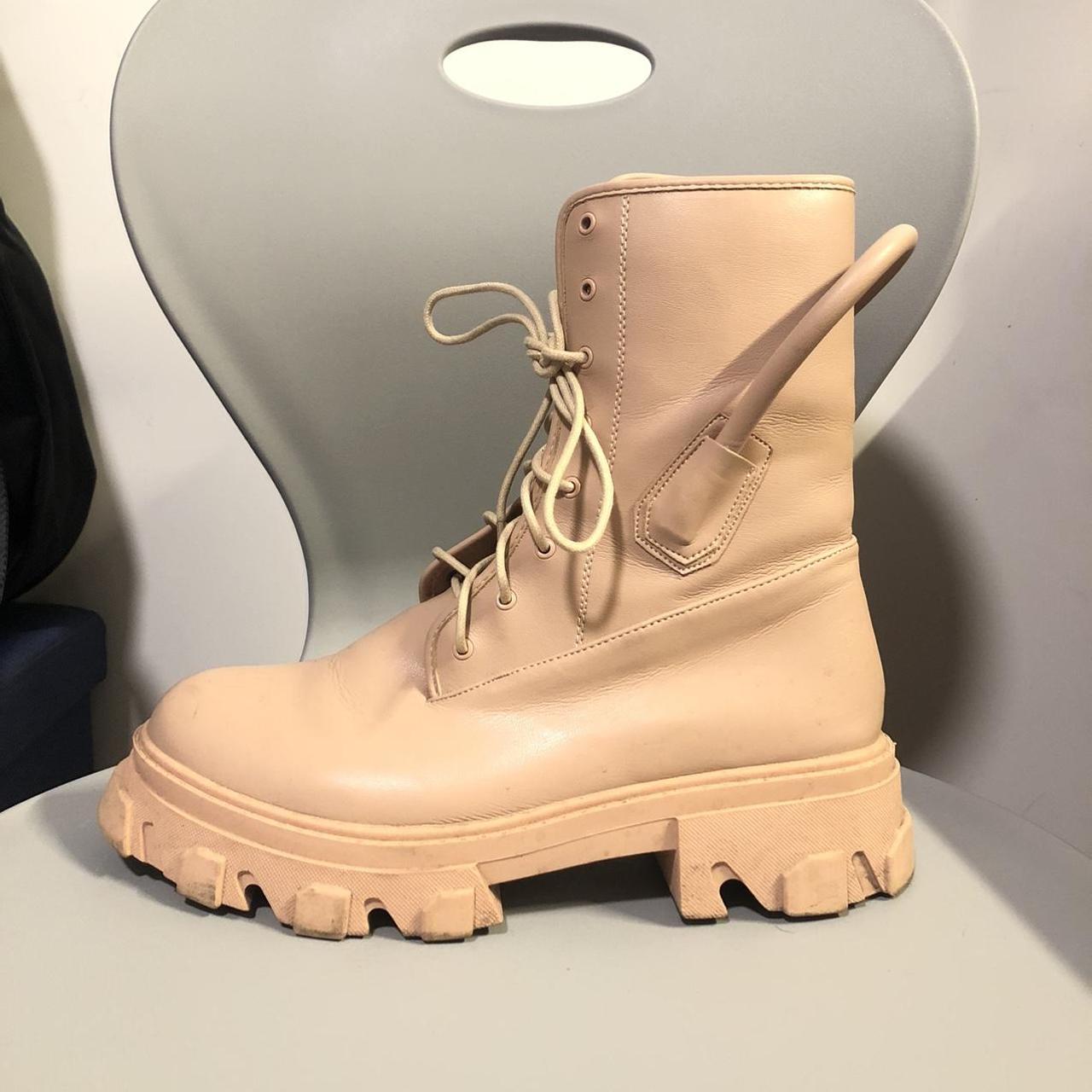 EGO Women's Boots Depop