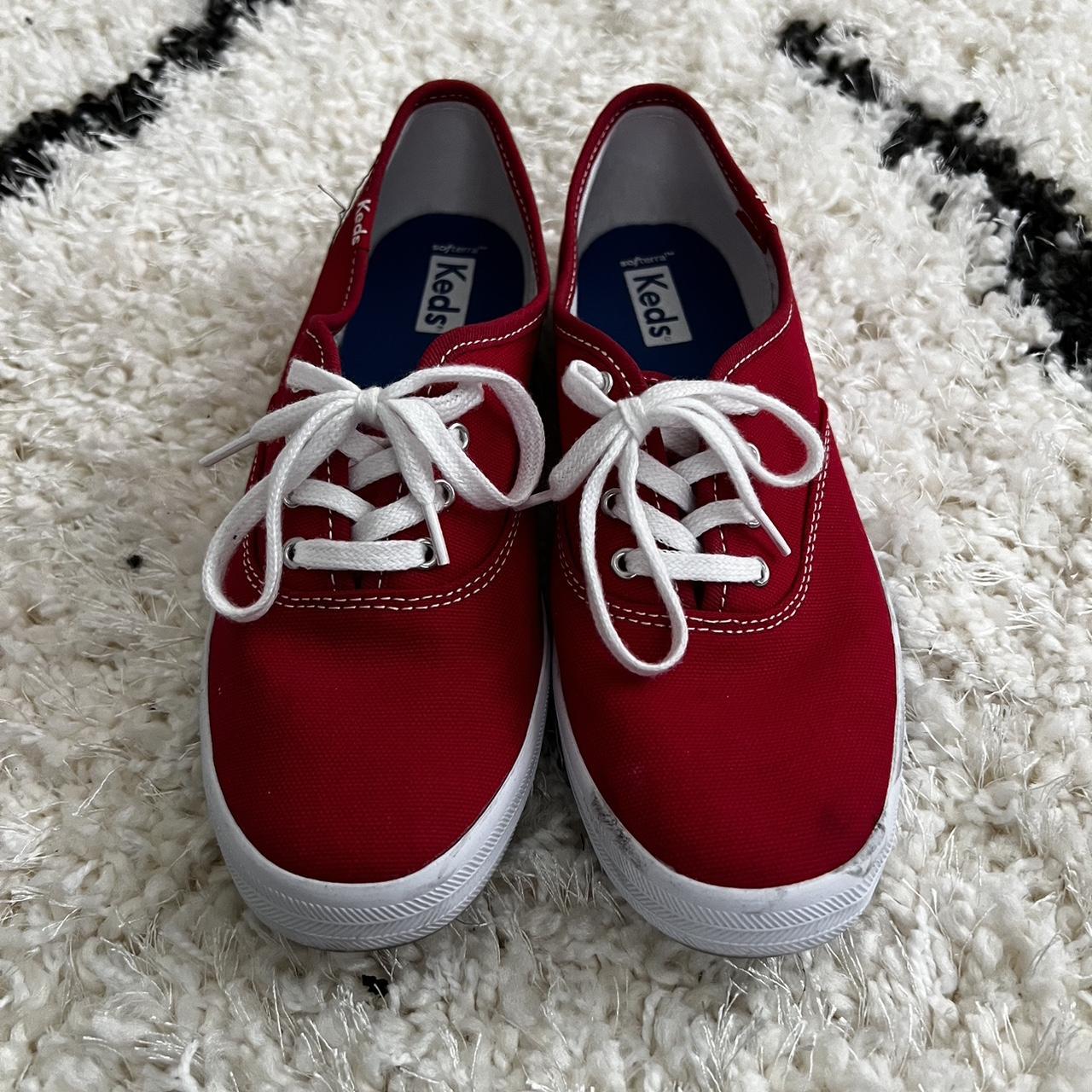 Keds women's clearance red sneakers