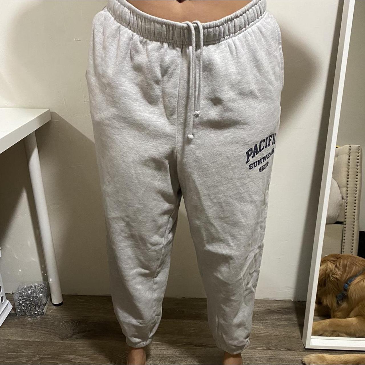 Louis vuitton-joggers - Depop