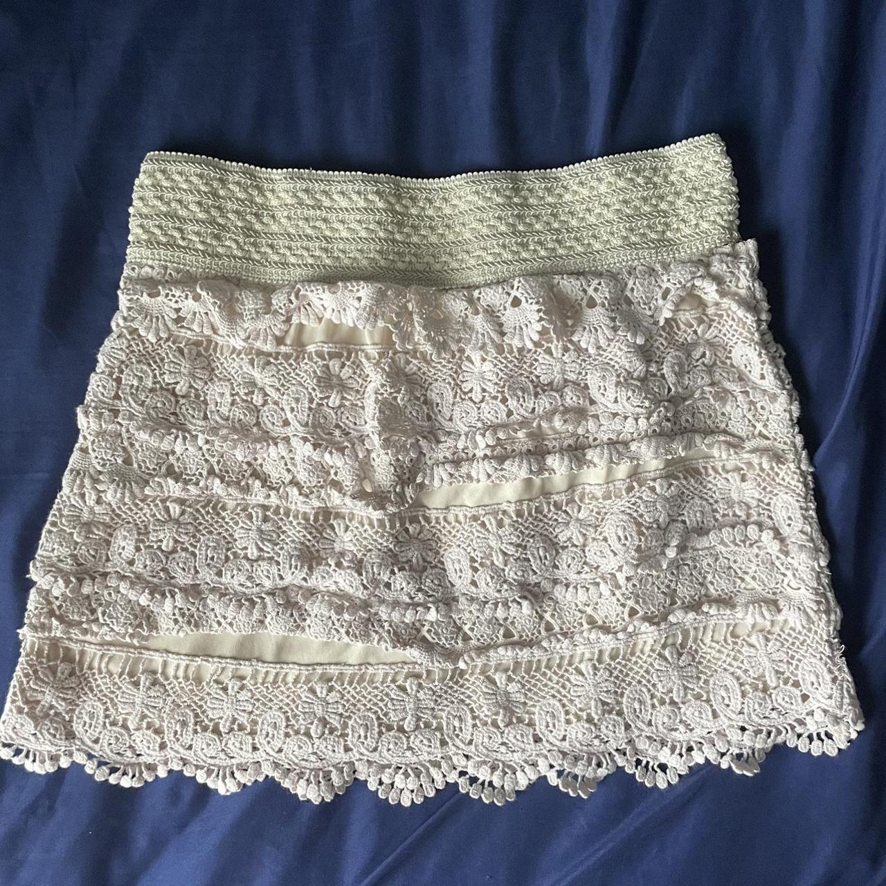 Women's Cream and White Skirt | Depop