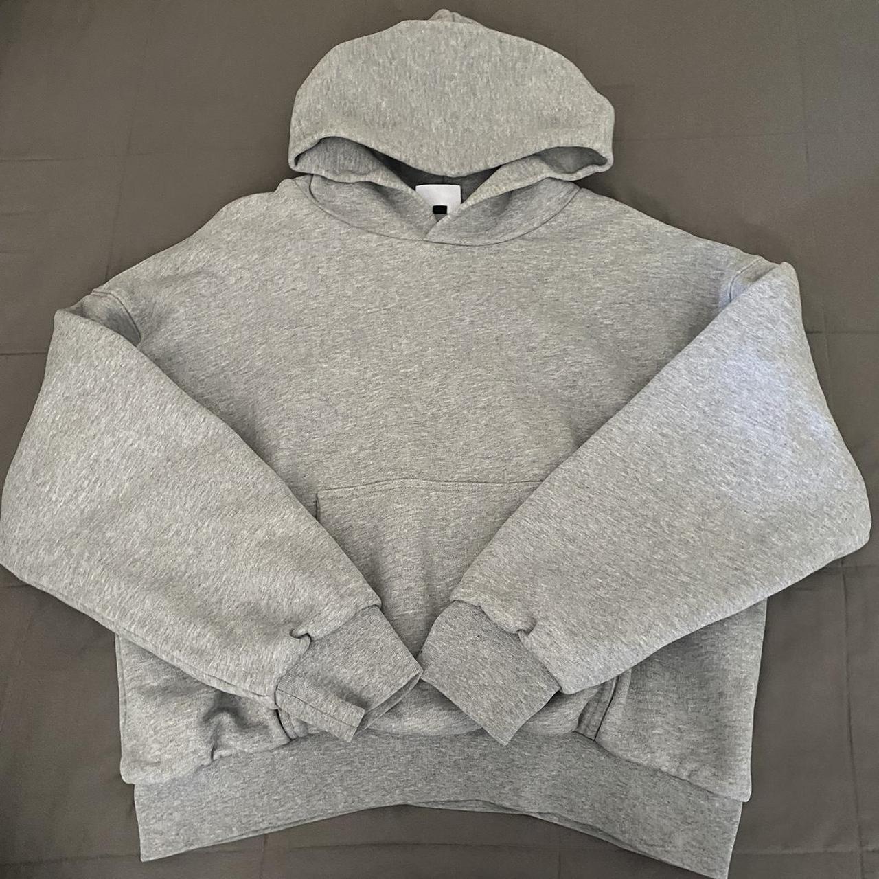 zic boxy fit oversized hoodie in grey large (fits... - Depop