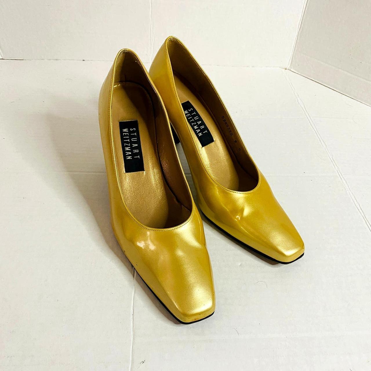 Stuart weitzman gold pumps online