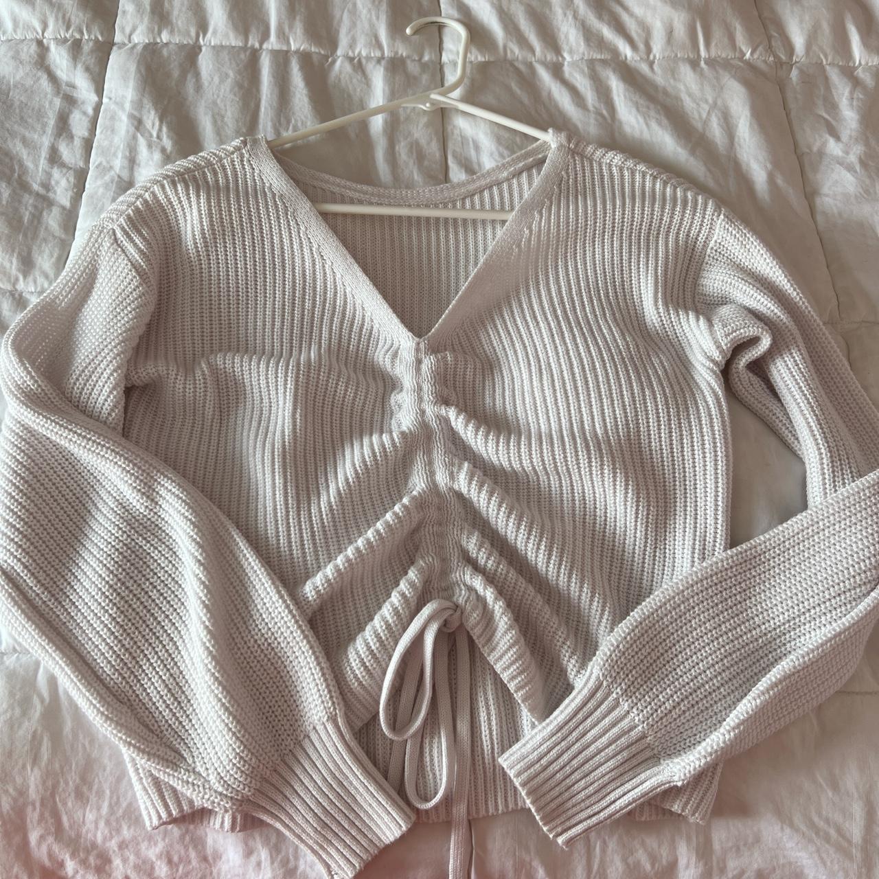 Hollister adjustable cropped white sweater - Depop