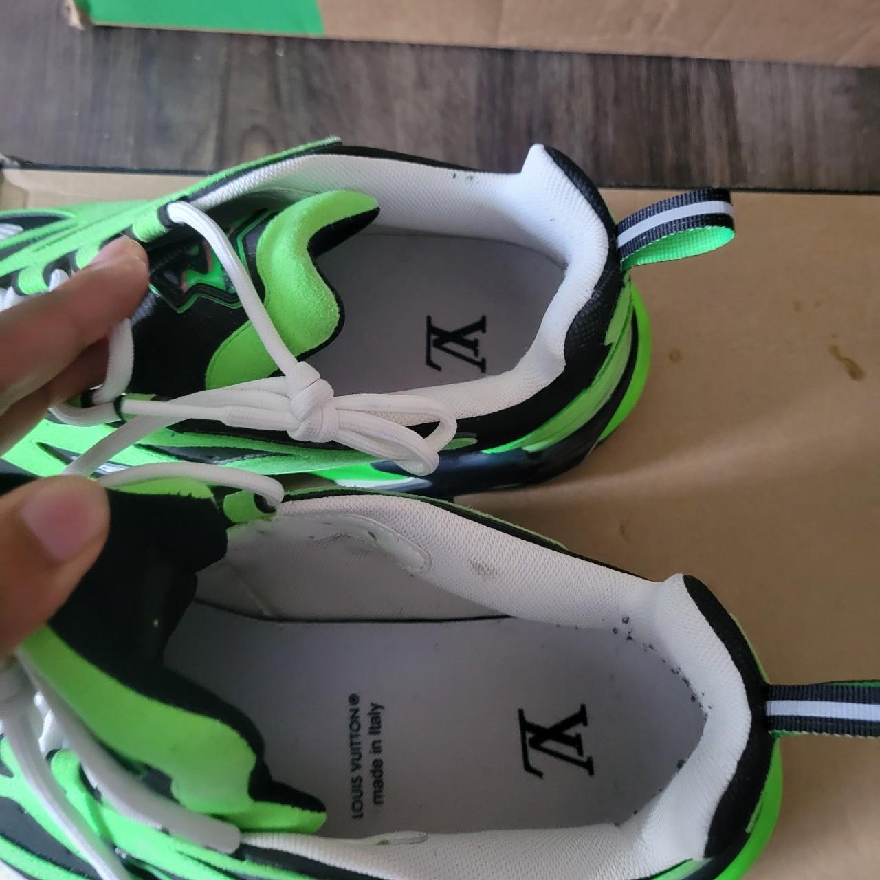 LOUIS VUITTON - t99 Louis Vuitton Tatic Runners Used LV 9 fits like a US | Depop
