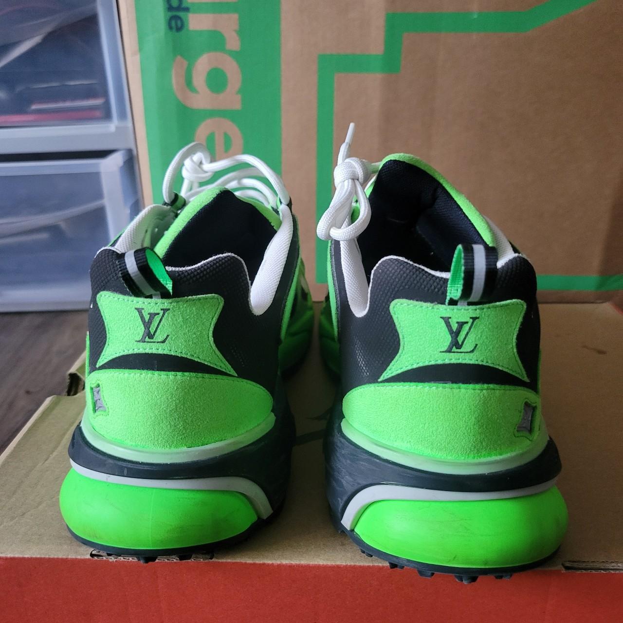LOUIS VUITTON - t99 Louis Vuitton Tatic Runners Used LV 9 fits like a US | Depop