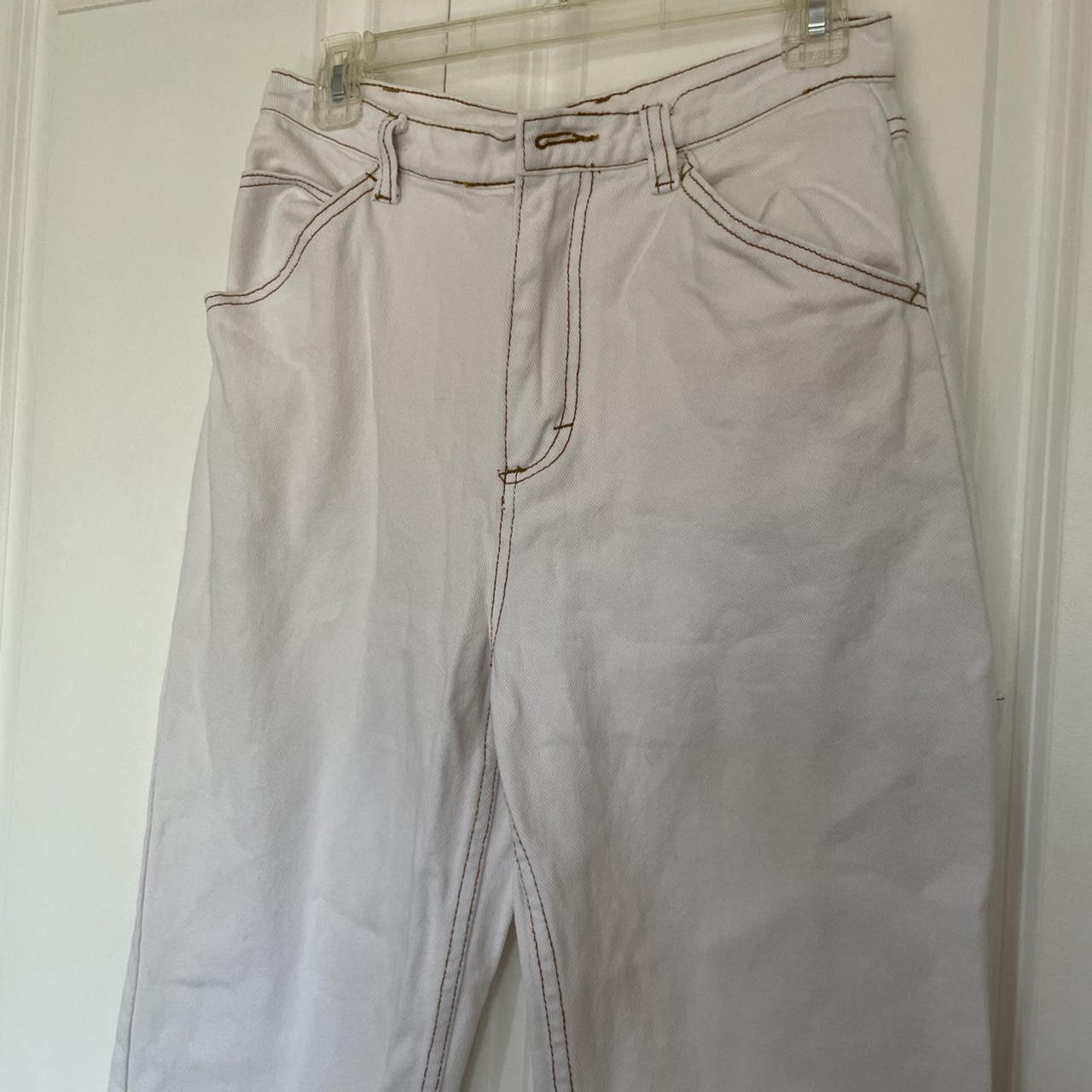 WHITE LOOSE FITTED JEANS SIZE: Small FIT: LOOSE... - Depop